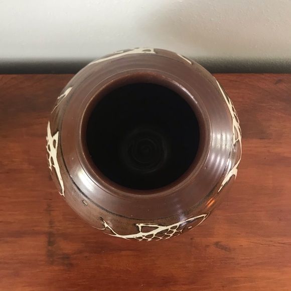 Vintage Japanese studio pottery ceramic wabi sabi fish vase - Picture 9 of 12